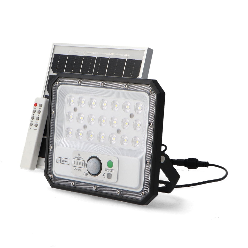 Foco Proyector Led Solar Aras Con Sensor 50W