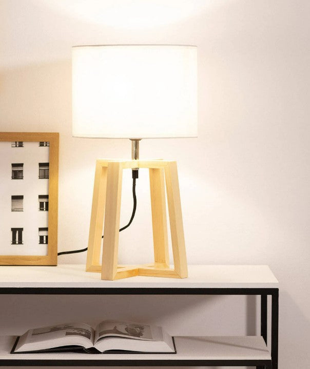 Lámpara de Mesa de Madera Korsade