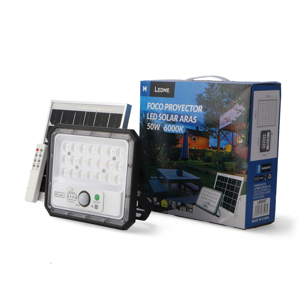 Foco Proyector Led Solar Aras Con Sensor 50W